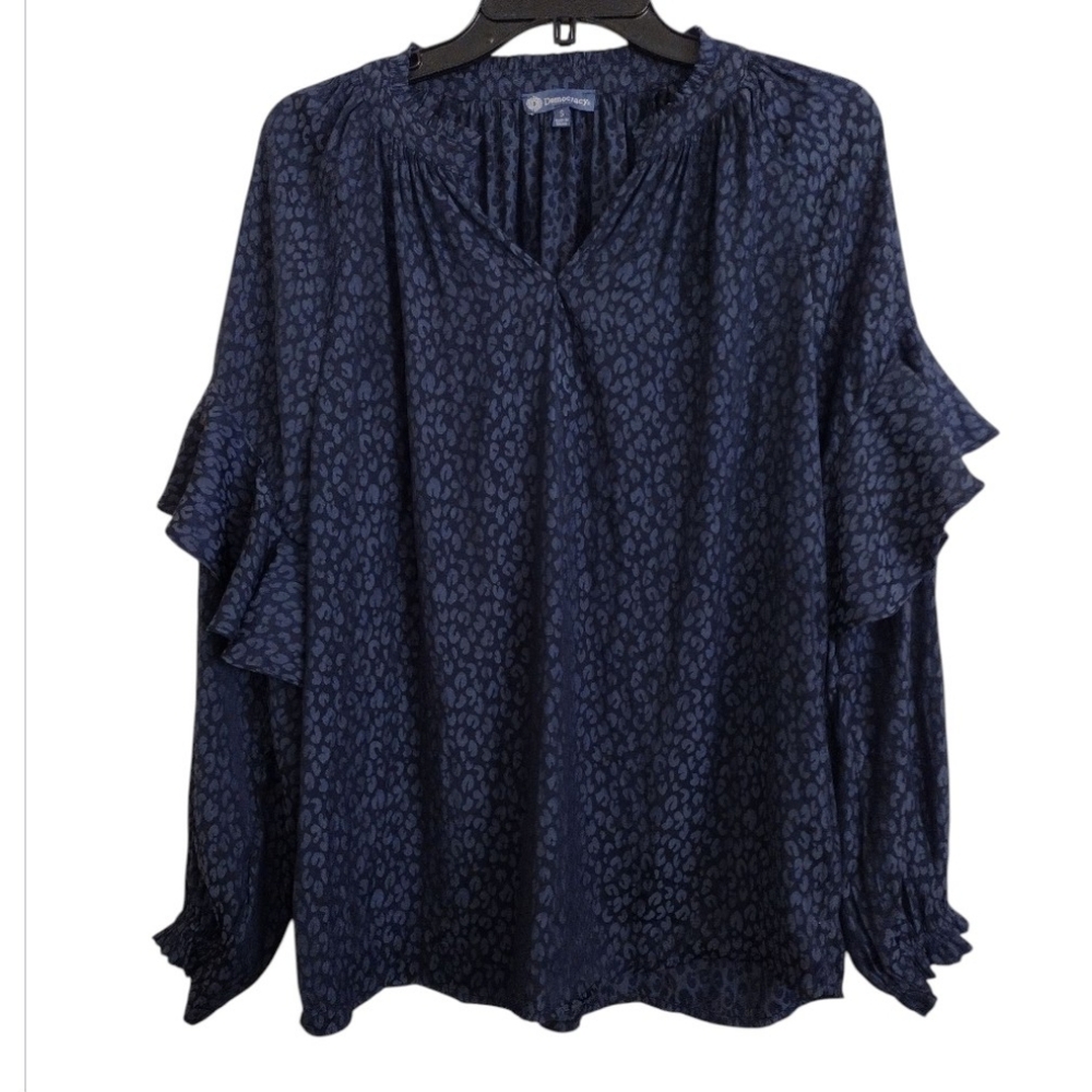 Democracy Navy Animal Print Ruffle Sleeve Top Size Small